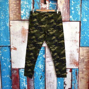 Women's No Boundaries Juniors' Ankle Leggings Bottoms XLARGE Camouflage NEW